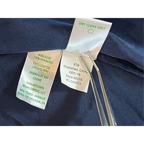 Lilly Pulitzer Delphine Stretch Silk Dress sz Medium Navy Blue Flowy Retail $198 - Picture 10 of 13